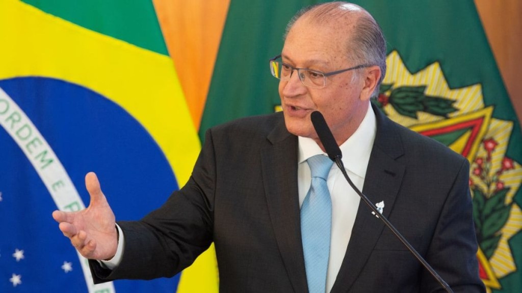 Carro popular ficará até 10,79% mais barato com corte de impostos
