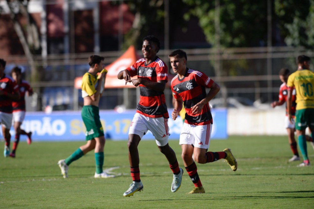 Flamengo vence o Cuiabá por 3 a 0 pela estreia do Brasileirão Sub-17