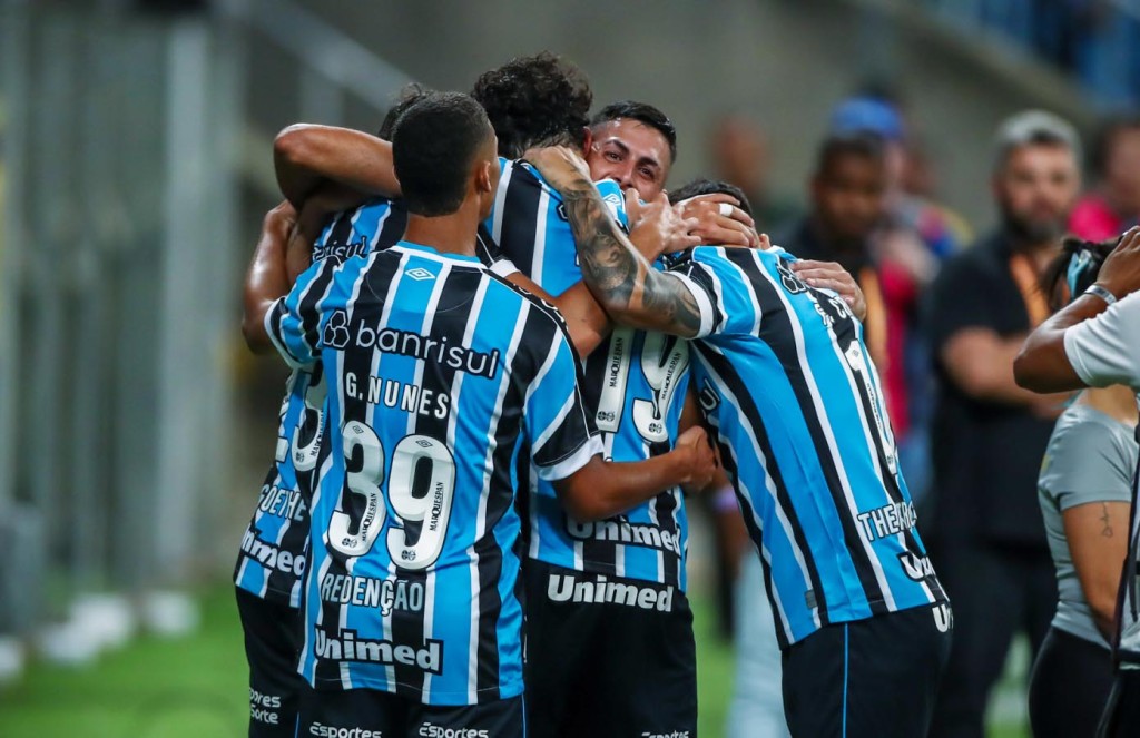 Grêmio vence o Caxias e vai para sétima final consecutiva no Campeonato Gaúcho
