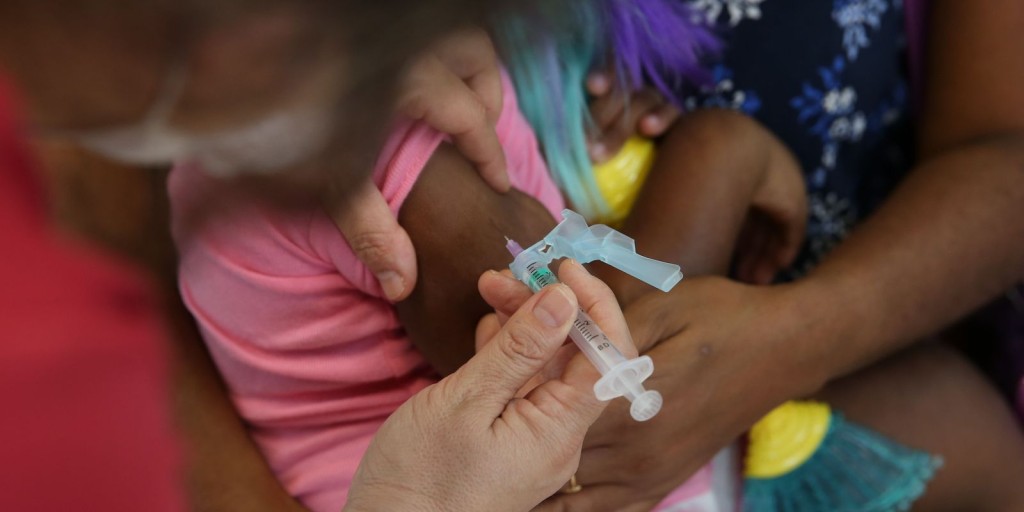 Casos de meningite evidenciam baixa imunização no Rio de Janeiro
