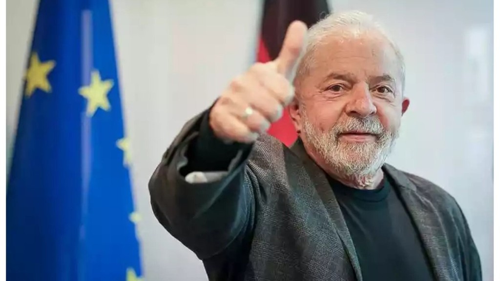 Dólar cai 11,97% em 6 meses de governo Lula; o que explica?