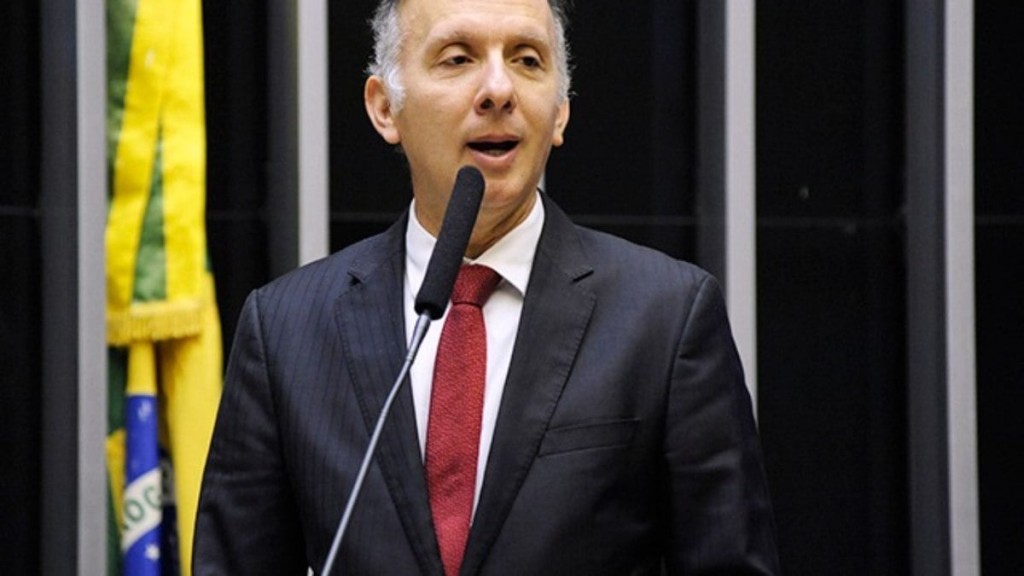 Falta de consenso adia votação da reforma tributária