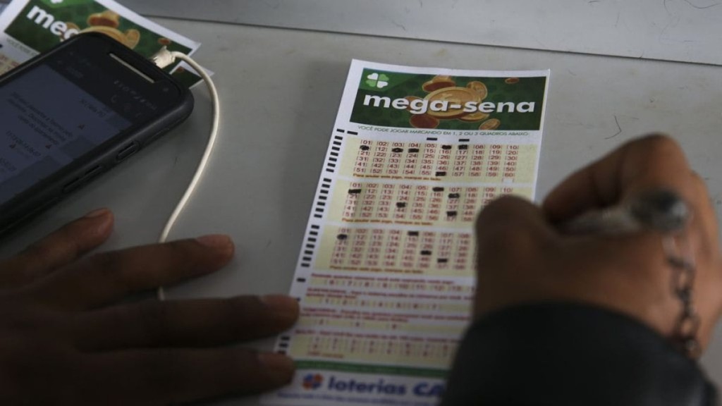 Mega-Sena sorteia R$ 35 milhões neste sábado; veja como apostar