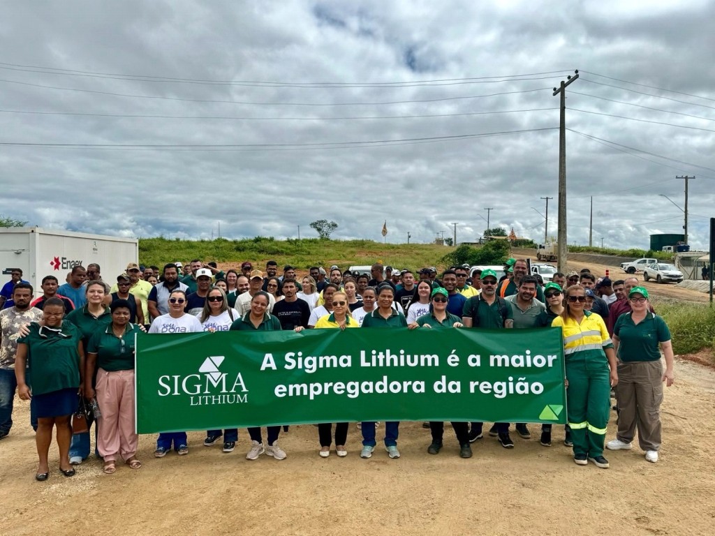 Manifestações de apoio ao desenvolvimento do Vale do Jequitinhonha recebem a comitiva do Governo Federal