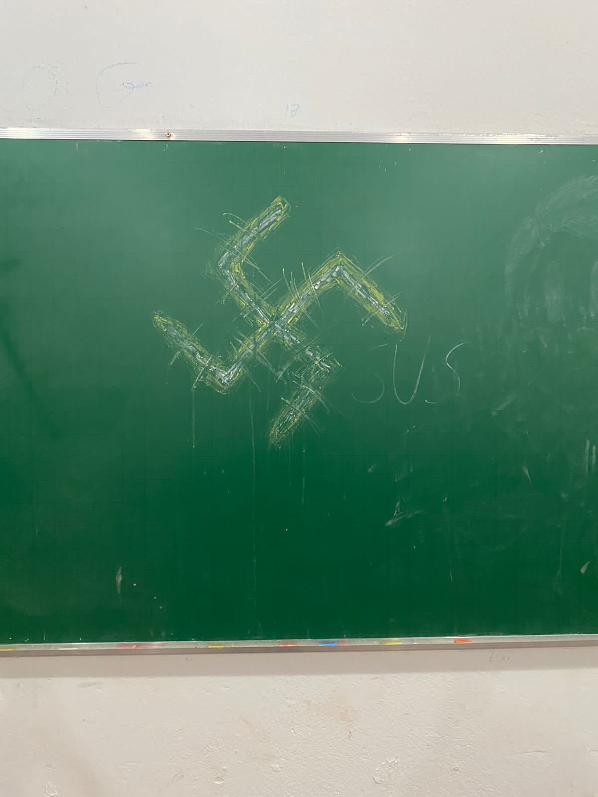 Instituto Federal/Machado é denunciado por prática interna de racismo e apologia ao nazismo