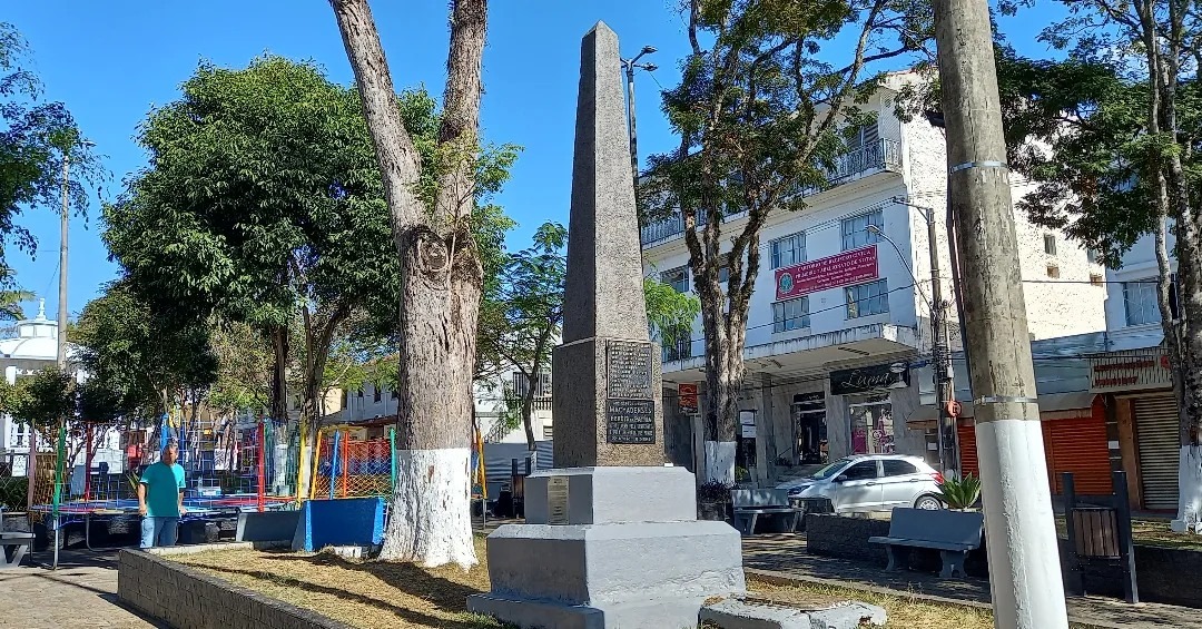 Coreto e Obelisco, no centro, são tombados como Patrimônios Culturais de Machado
