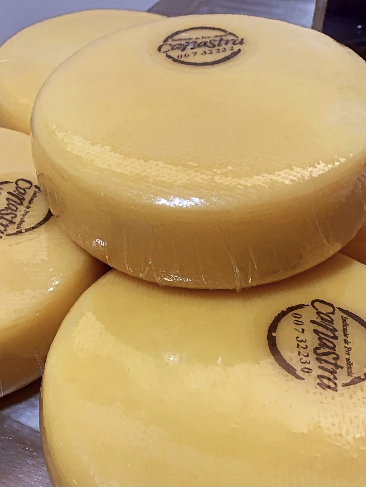 AGRO - Queijo Minas Artesanal da Canastra é eleito 12º melhor do mundo