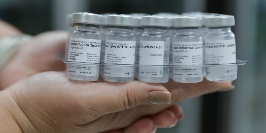 Cidades fluminenses participam do Dia D de vacinação contra gripe