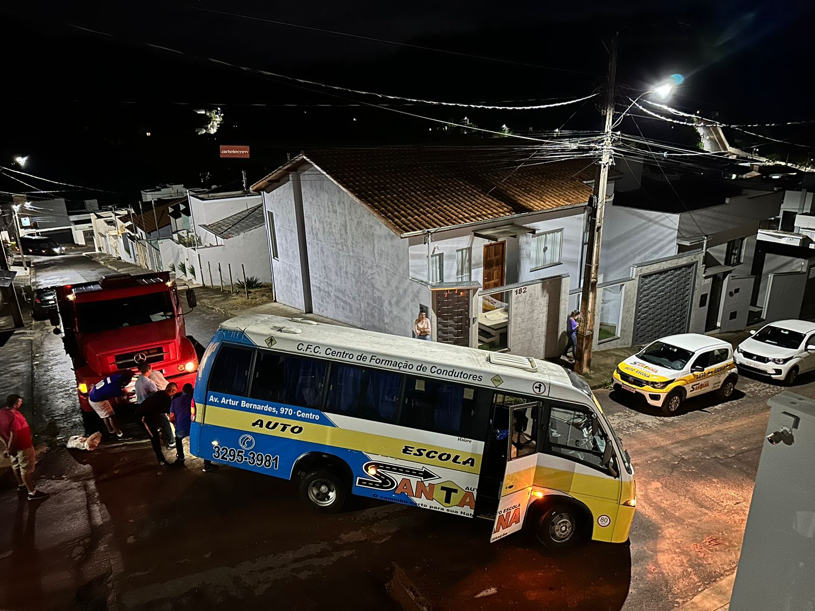 Há quase dois meses FOLHA alertava para risco de acidentes no local
