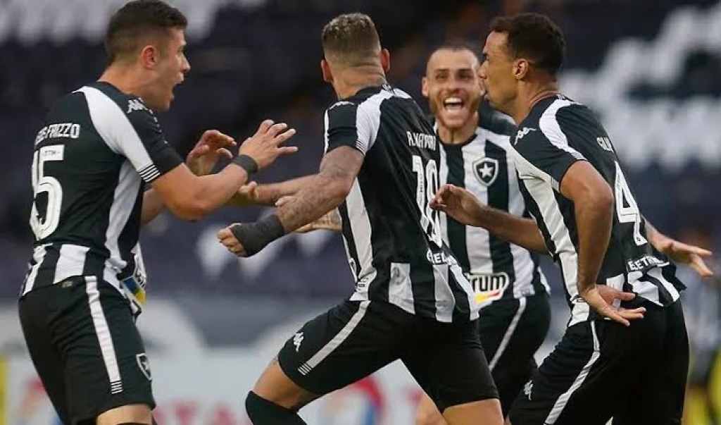 Botafogo empata e vai às quartas de final da Sul-Americana