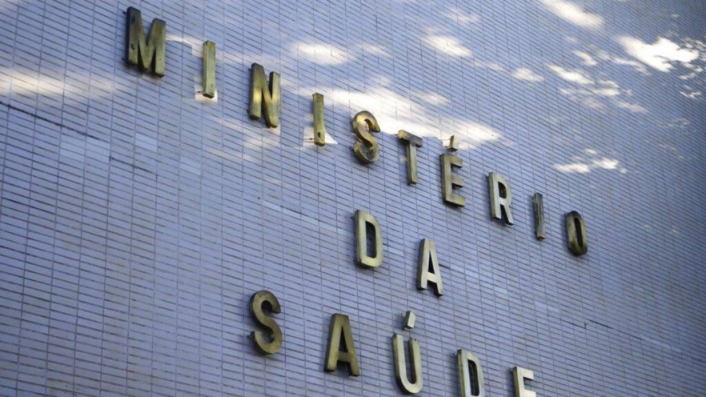 Governo abre 10 mil vagas para Mais Médicos