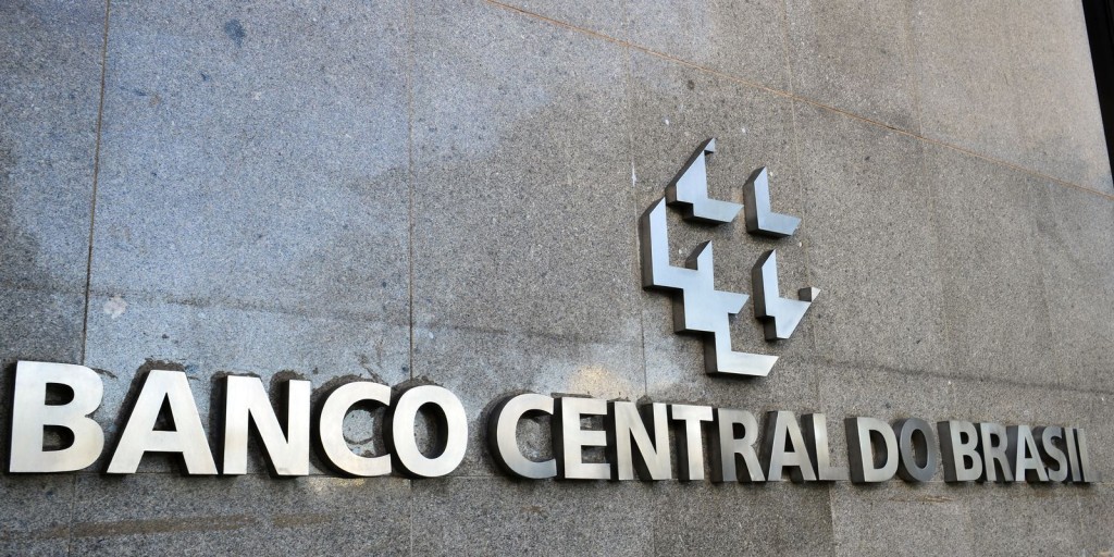 Setor público tem superávit primário de R$ 20,3 bi em abril