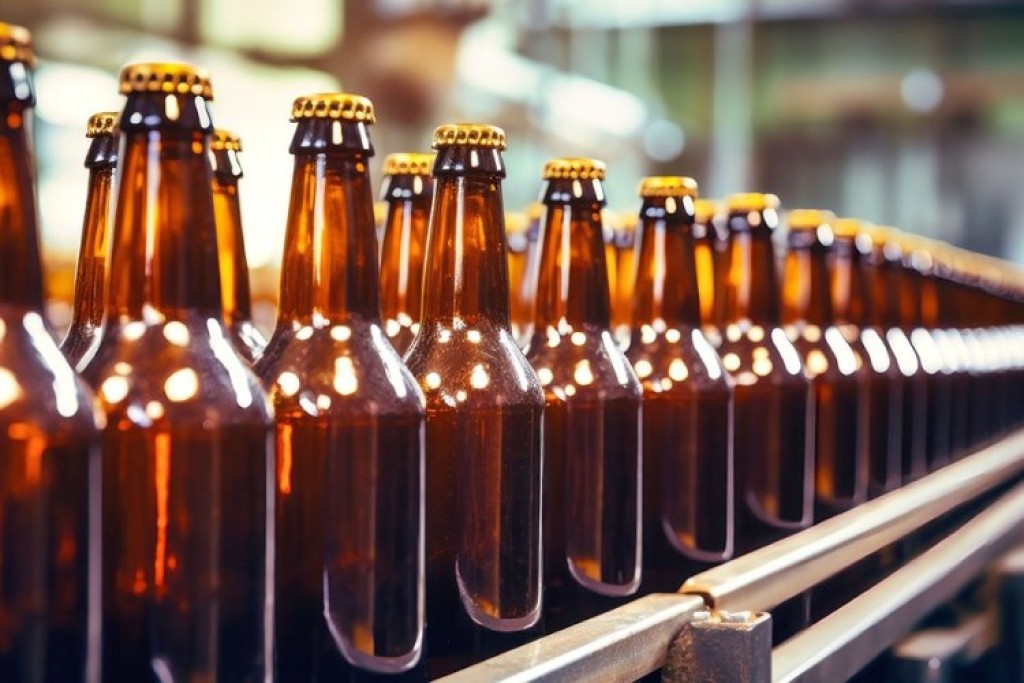 Vendas de bebidas crescem 30% em Minas