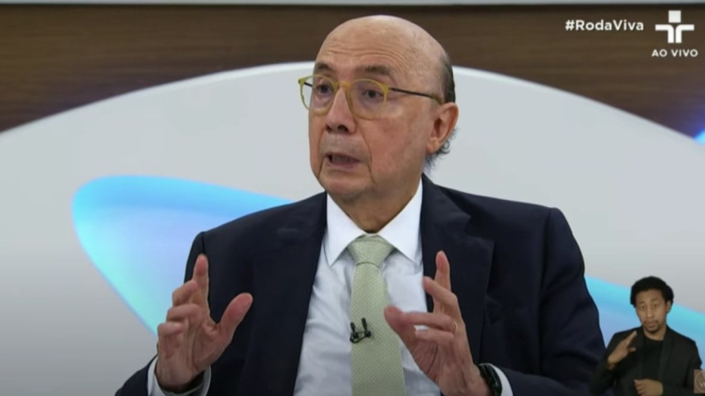 'Não são ataques que vão fazer o BC reduzir a Selic', diz Meirelles
