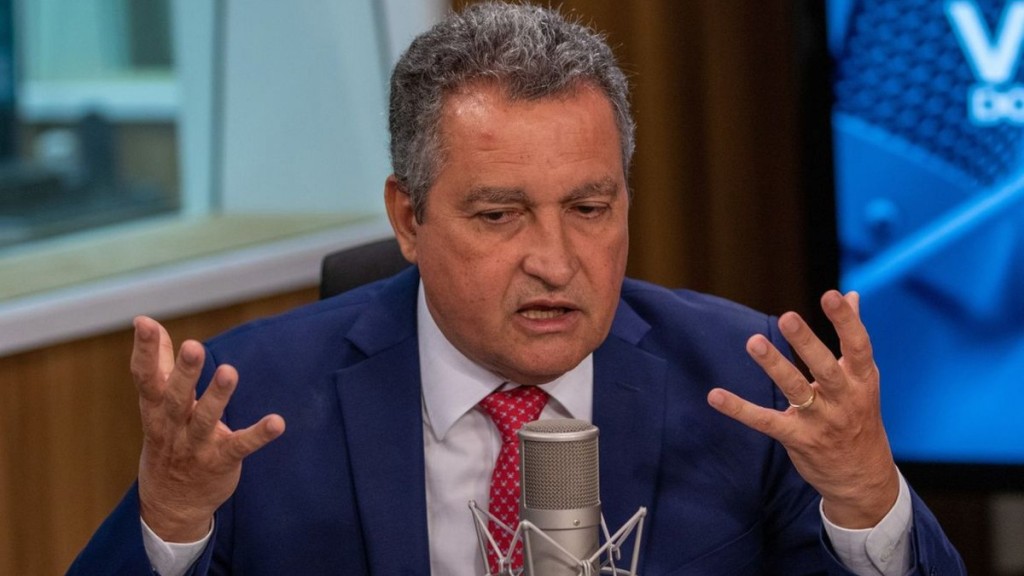 Carros populares: Costa diz que governo não prevê prorrogar descontos