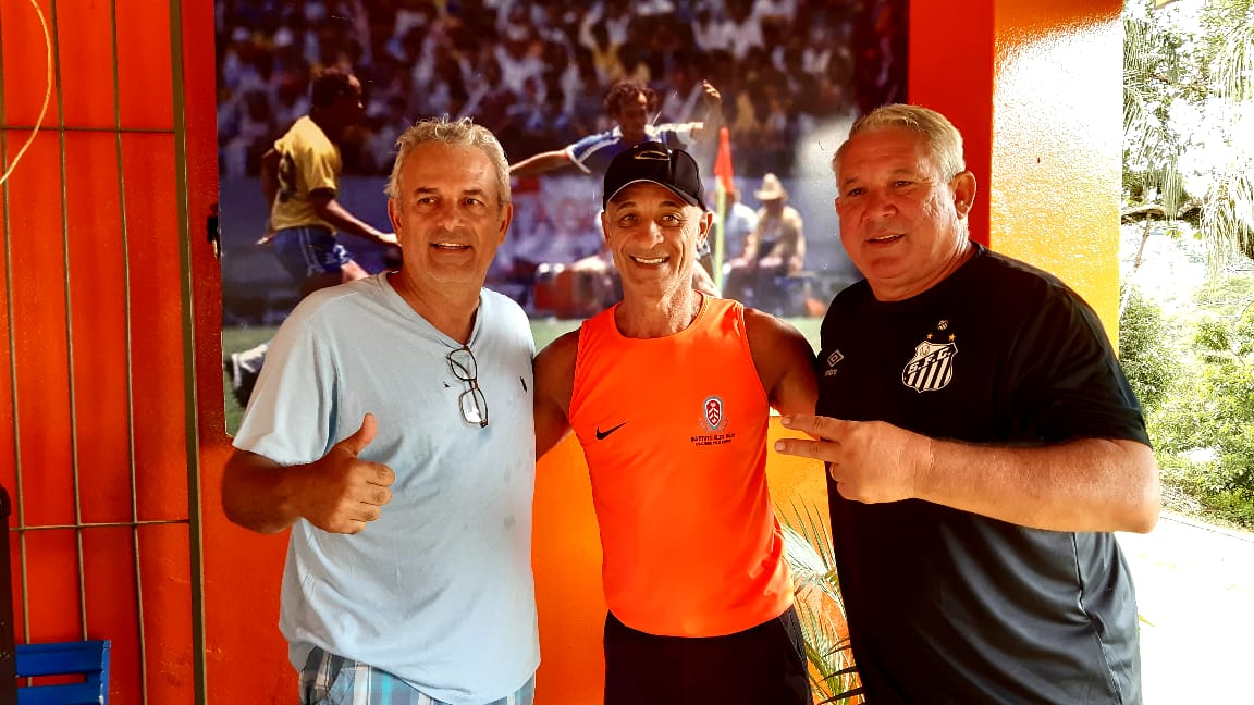 LEIA NA FOLHA: Ex-Galo, Elzo Coelho comemora conquista do ‘Brasileirão’