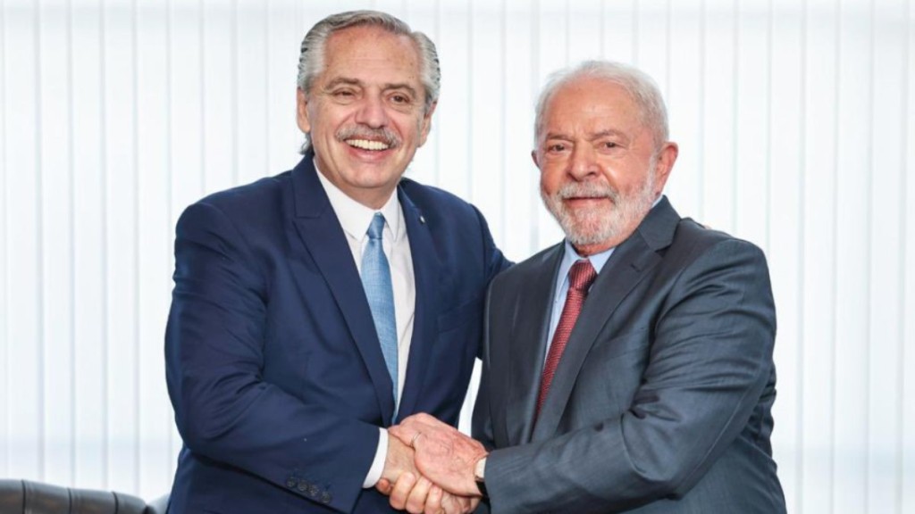 Lula oferece ajuda para exportadores venderem à Argentina