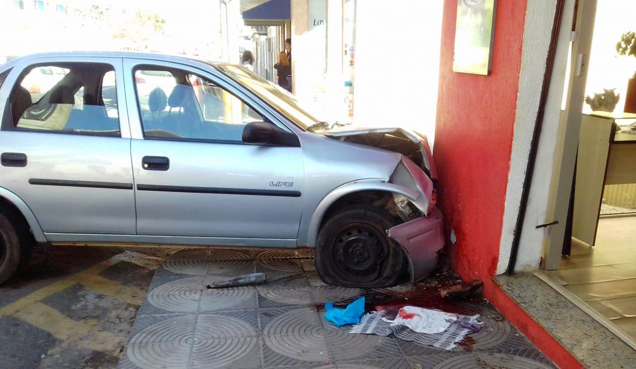 ACIDENTES VIOLENTOS OCORREM NO CENTRO; UMA MORTE