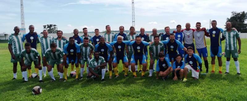 AMIGOS FAZEM JOGO BENEFICENTE EM SERRANIA