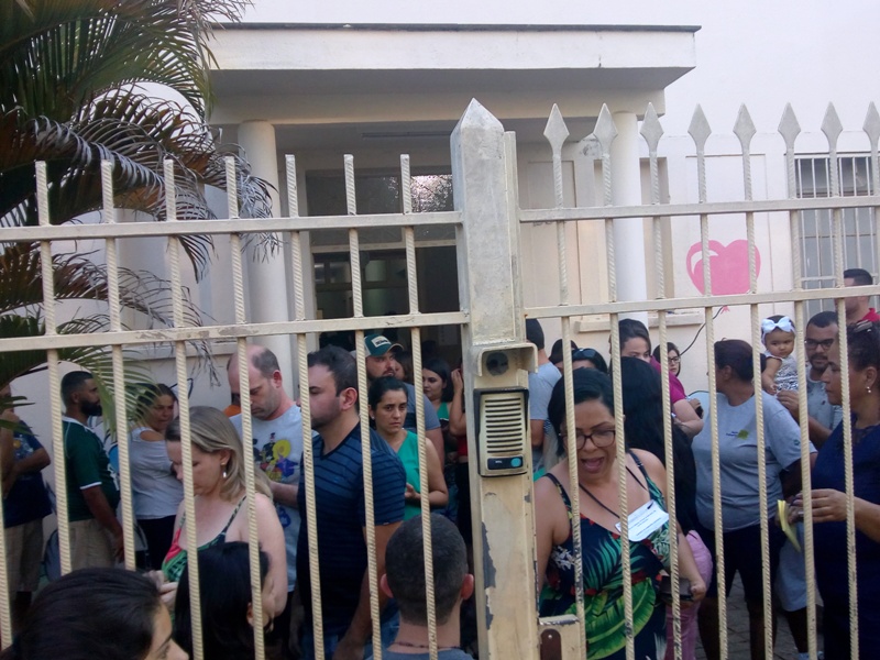 CONSELHO TUTELAR TEM ELEIÇÃO TUMULTUADA E CONCORRIDA