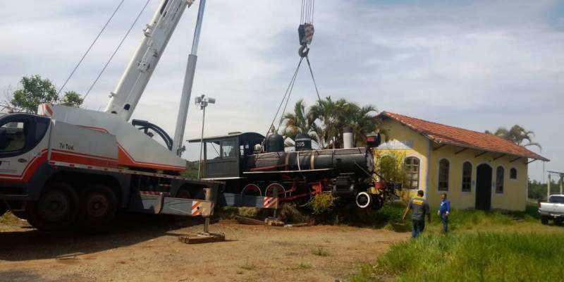 LOCOMOTIVA DE POUSO ALEGRE FAZ PARTE DA HISTÓRIA DE MACHADO
