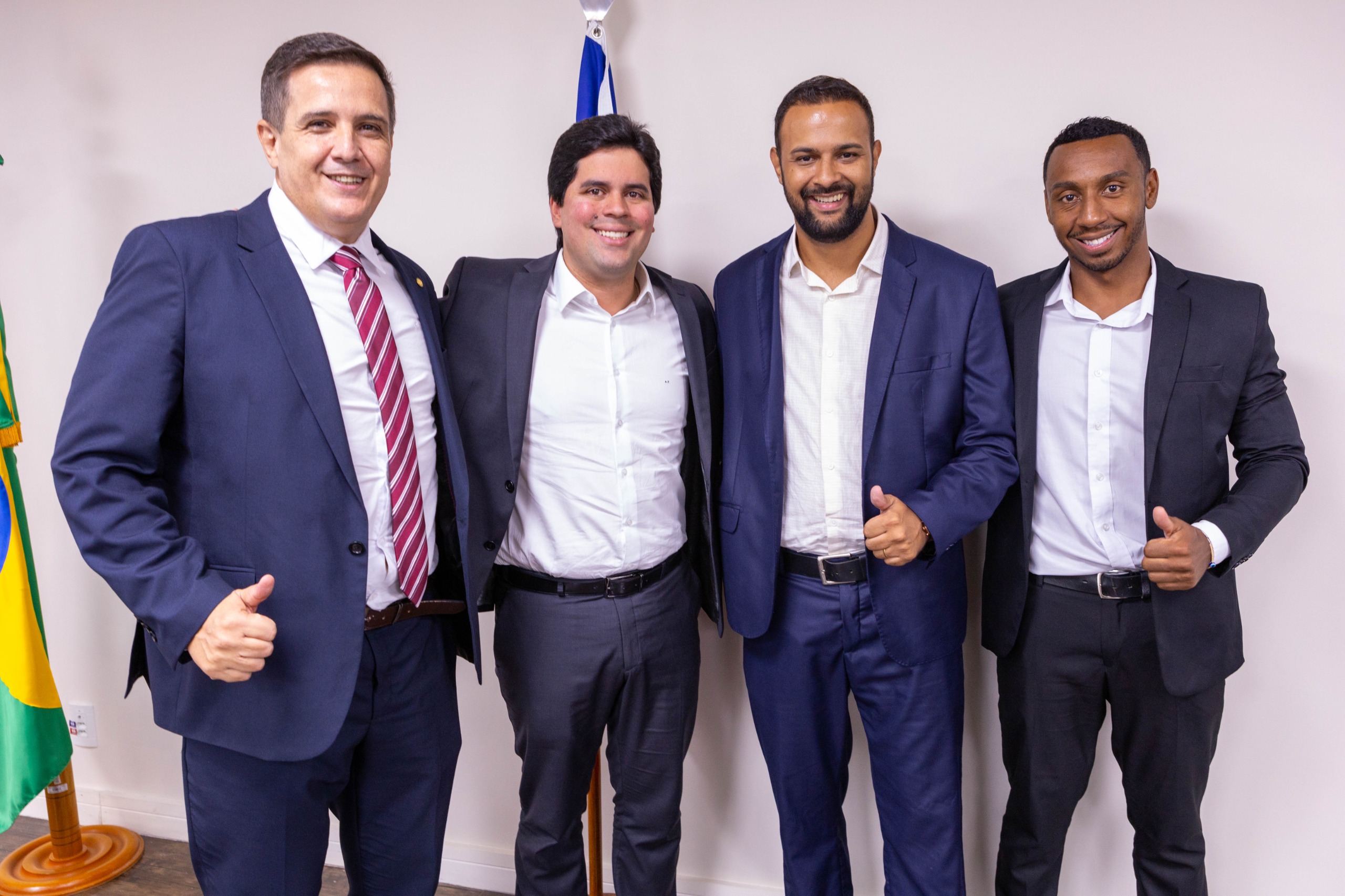 Prefeito Maycon Willian encontra-se com Ministro dos Esportes, em Brasília
