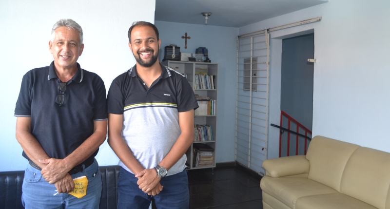 MAYCON WILLIAN E JOELZINHO VISITAM FOLHA E CONCEDEM ENTREVISTA