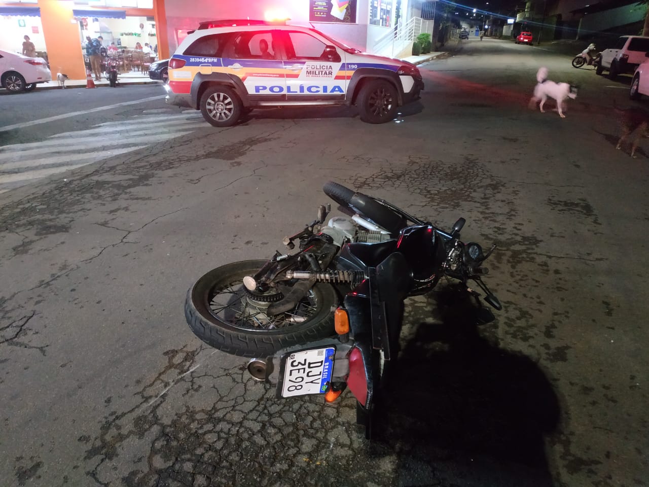 Motociclista morre após colisão frontal entre motos, em Machado