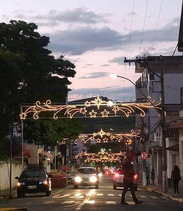 Iluminação de Natal, em Machado, promete ser uma das mais belas do interior de Minas