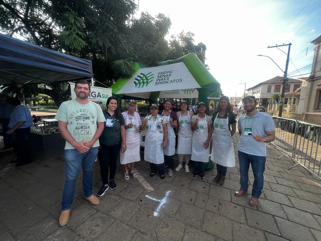 AGRO - Faemg, Senar e Sindicato Rural participam de feira em C. Rio Claro